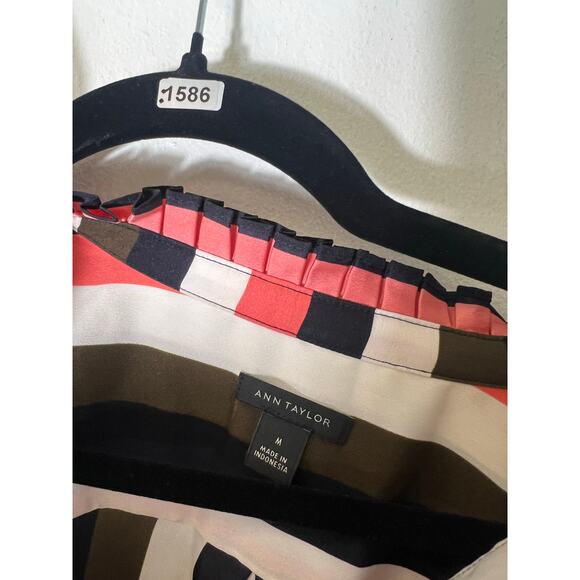 Ann Taylor Multicolor Stripe Long Sleeve V-Neck Tunic Sz M - Picture 3 of 3